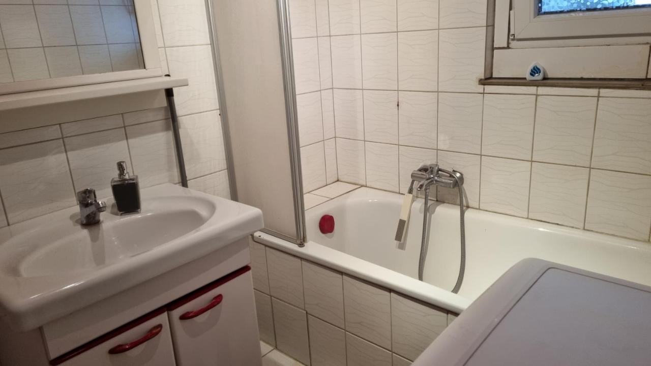 Schoene 2-Zimmer Ferienwohnung Löffingen Exteriör bild